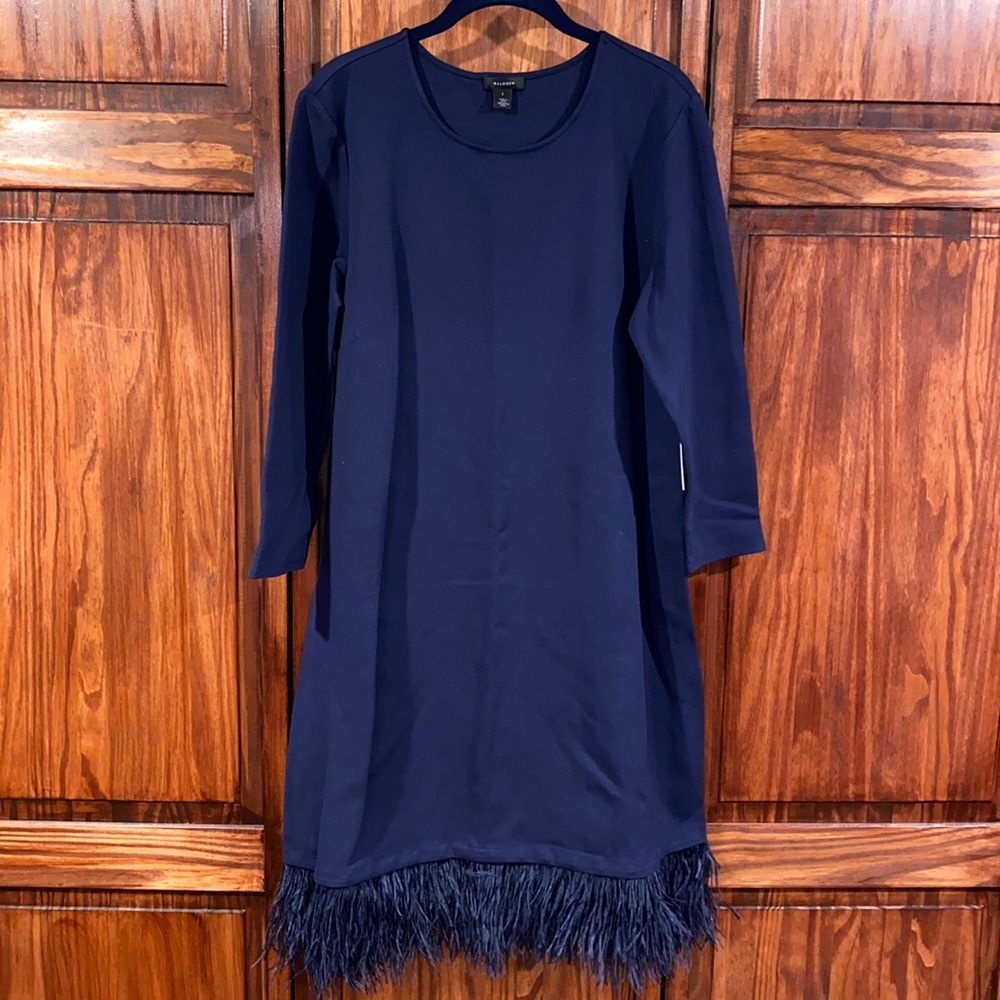 NWT Halogen Ponte 3/4 Sleeve Feather Trim Dress